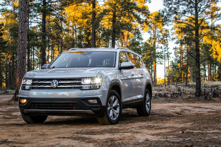  Volkswagen Atlas V6 2017 года  (фото 46 из 46)
